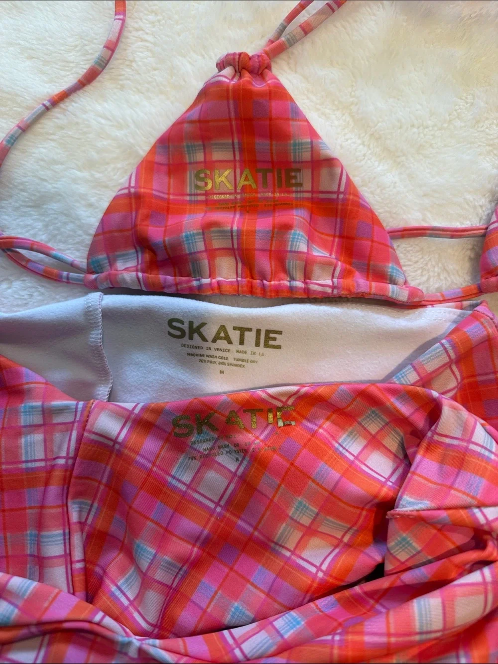 Skatie bikini set with matching akirt